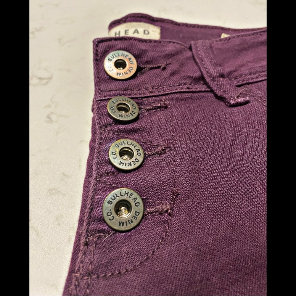 Bullhead Button Shorts - Picture 3 of 5
